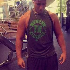 Meet your Posher, Adam